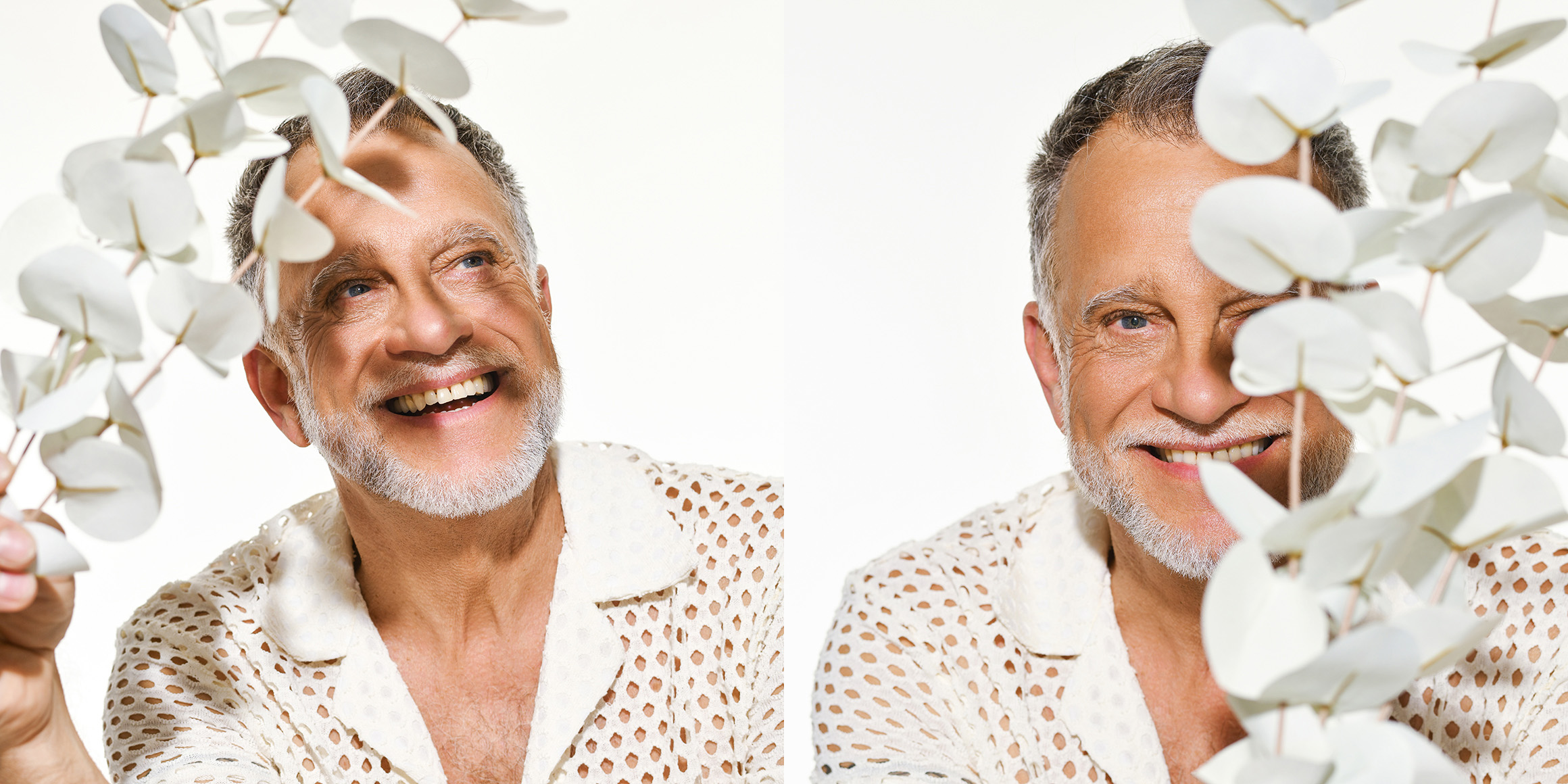 Bestager-, Classic-, Senior-, 50+ Model Michael Diehl Fotomodell aus Esslingen bei Stuttgart mit Lifestyle lachend in Kamera mit Blume